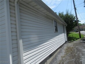 11631 Ravenna Rd in Twinsburg, OH - Building Photo - Building Photo