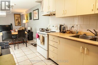 5 Belwood Blvd in Vaughan, ON - Building Photo - Building Photo