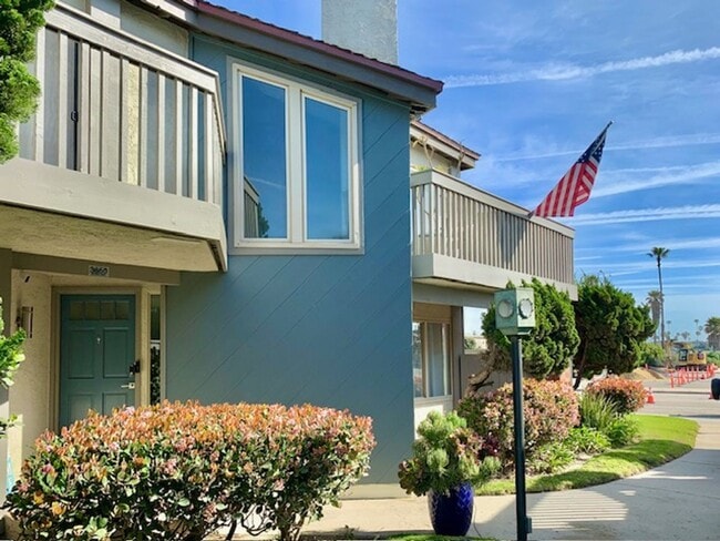 3650 Sunset Ln in Oxnard, CA - Building Photo - Building Photo