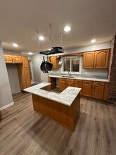 260 Jefferson Ave, Unit 2 in Fairport, NY - Foto de edificio - Building Photo