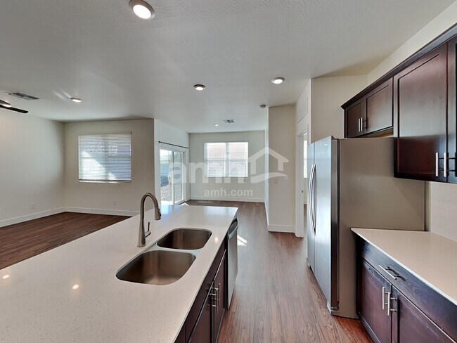 21606 S 231st St in Queen Creek, AZ - Foto de edificio - Building Photo