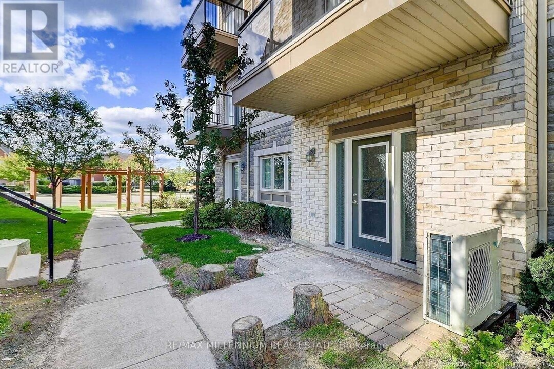 5170 Winston Churchill Blvd in Mississauga, ON - Building Photo
