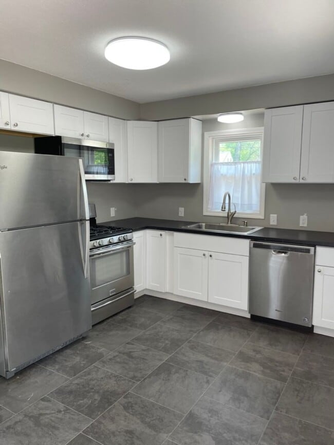 7109 3rd Ave S in Minneapolis, MN - Building Photo - Building Photo