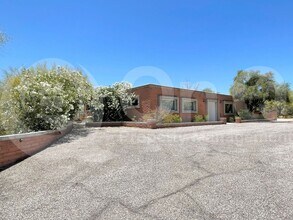 4851 E Paseo del Bac in Tucson, AZ - Building Photo - Building Photo