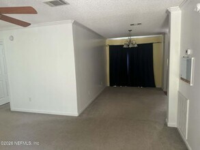 176 Basin Dr in Palatka, FL - Building Photo - Building Photo