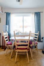 1 E Covell Blvd in Davis, CA - Foto de edificio - Building Photo