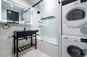 STANTON ST. in New York, NY - Building Photo - Building Photo