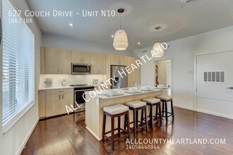 627 Couch Dr in Oklahoma City, OK - Building Photo - Building Photo