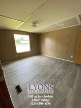 502 Crestview Dr in Sparks, GA - Building Photo - Building Photo