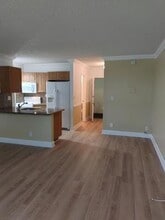 2501 Riverside Dr in Coral Springs, FL - Foto de edificio - Building Photo