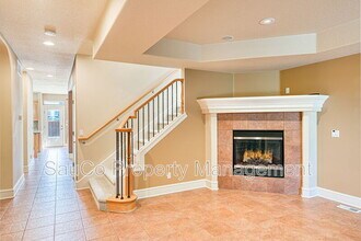 4492 NW 125th Ave in Portland, OR - Building Photo - Building Photo