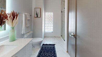 Exhibit A2 in Ann Arbor, MI - Building Photo - Building Photo