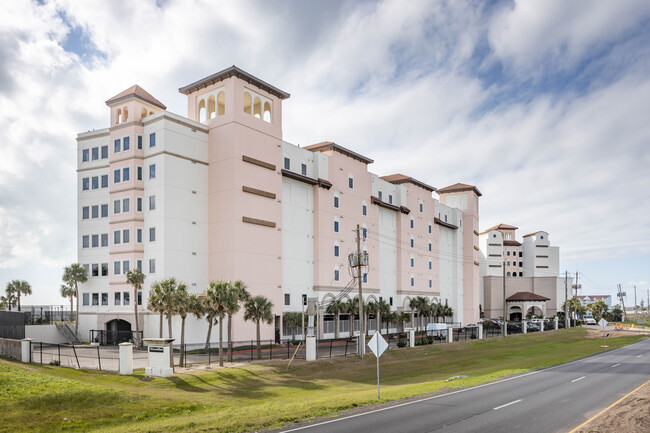 Diamond Beach Condominiums in Galveston, TX - Building Photo - Building Photo