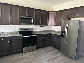501 Parkway in Jacksonville, NC - Building Photo - Building Photo