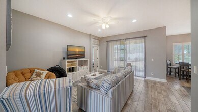 11773 Forest Park Cir in Bradenton, FL - Building Photo - Building Photo