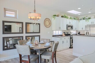 2462 W Turtle Hill Dr in Anthem, AZ - Building Photo - Building Photo
