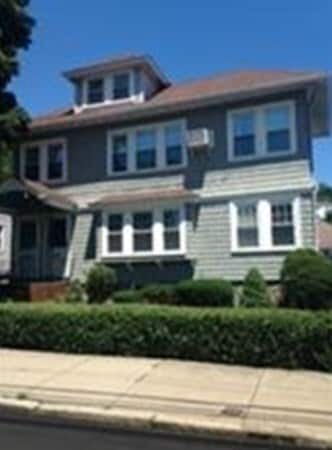 495 Lagrange St-Unit -2 in Boston, MA - Building Photo