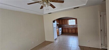 10 W Faith Hill St in Edinburg, TX - Building Photo - Building Photo