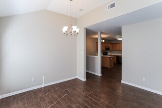 5800 Magnum Dr in Arlington, TX - Building Photo - Building Photo