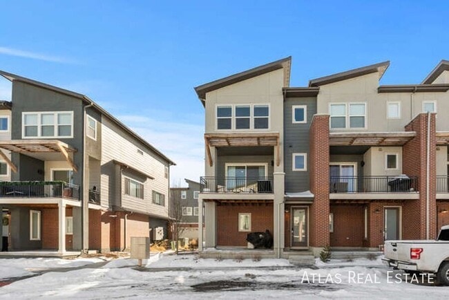 property at 7856 W 43rd Pl