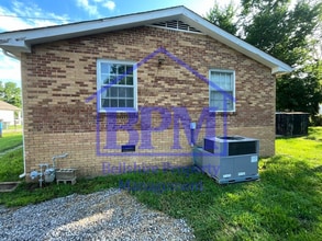 1907 Rice St in Springfield, TN - Building Photo - Building Photo
