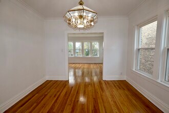 3429 N Lowell Ave, Unit 2 in Chicago, IL - Foto de edificio - Building Photo