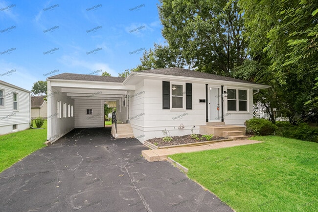 property at 2 Wescott Dr