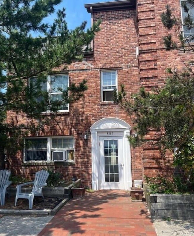 property at 801 E Broadway