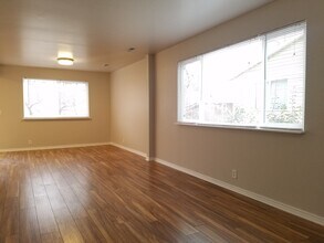 7942 Chadbourne Dr in Cottonwood Heights, UT - Building Photo - Building Photo