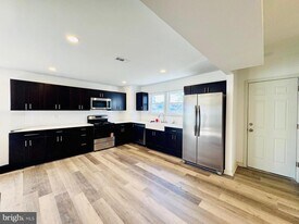 552 Merchant St in Cherry Hill Township, NJ - Building Photo