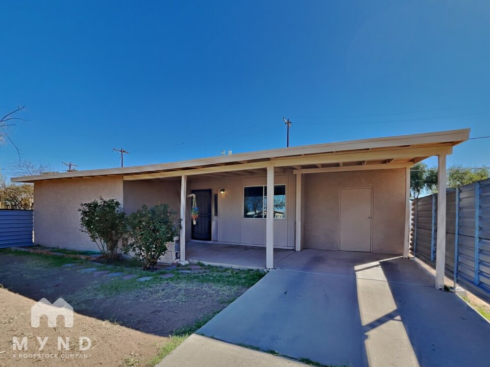 4143 E Bryant Pl in Tucson, AZ - Building Photo