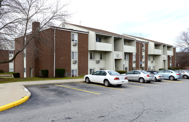 Riverbend Apartments