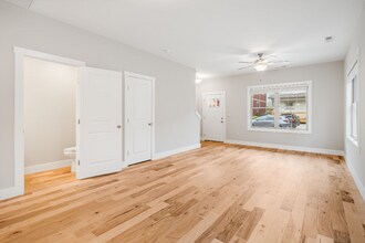 32 Wheeler Rd in Weaverville, NC - Building Photo - Building Photo