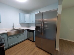 1609 Dugat Rd in Winnie, TX - Building Photo - Building Photo
