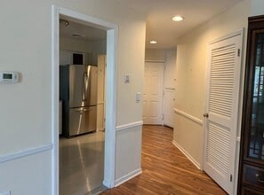 75 Quartz Ln in Paterson, NJ - Building Photo - Building Photo