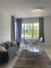 1526 Pennsylvania Ave in Miami Beach, FL - Building Photo - Building Photo