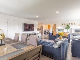 201 Catherine St, Unit 2 in Elizabeth, NJ - Building Photo