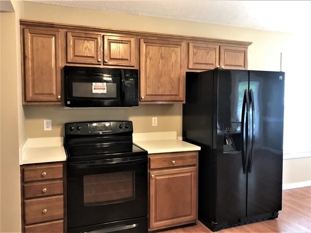 112 Pine Orchard Ct in Holly Springs, NC - Building Photo - Building Photo