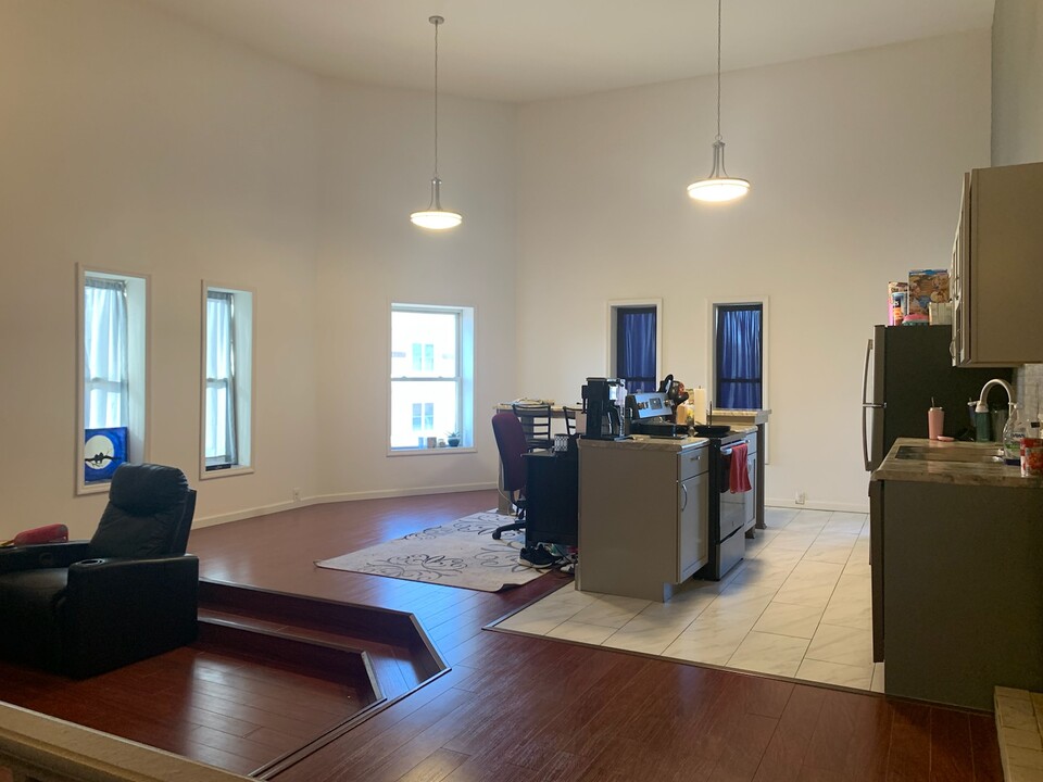 301 Dewitt St in Portage, WI - Building Photo