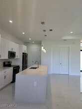 316 Jacaranda Pkwy E in Cape Coral, FL - Building Photo - Building Photo