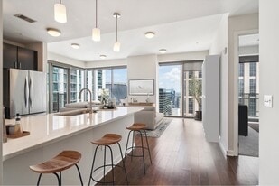 Atlantic House in Atlanta, GA - Building Photo