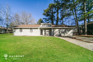 495 Split Rail Dr in Jonesboro, GA - Building Photo