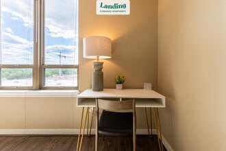 575 12th Rd S, Unit 721.1148 in Arlington, VA - Building Photo - Building Photo