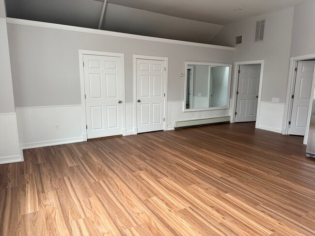 6 Sound Beach Blvd in Sound Beach, NY - Foto de edificio - Building Photo