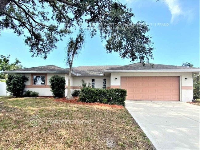 property at 2201 Lakewood Dr