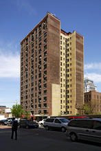 453-455 W 34th St in New York, NY - Building Photo - Building Photo