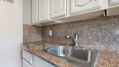 824 15th St in Oakland, CA - Building Photo - Building Photo