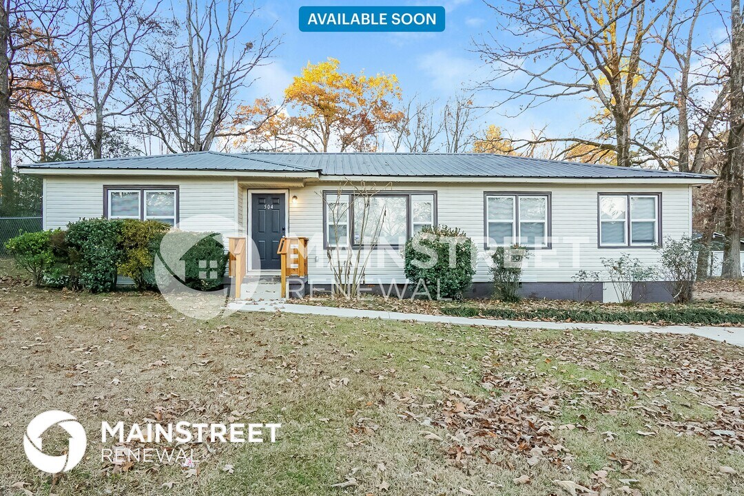 504 Tupelo Rd in Center Point, AL - Building Photo