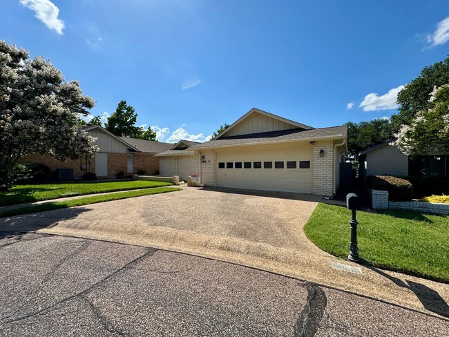 property at 4013 Westchester Dr