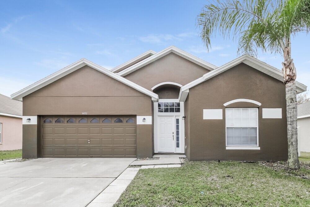 4430 Spring Blossom Dr in Kissimmee, FL - Foto de edificio